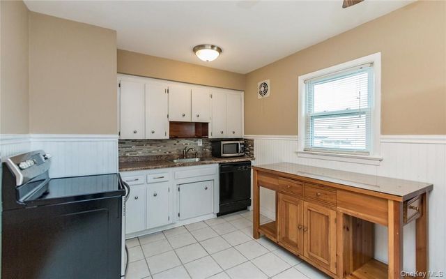 221 Lockwood Avenue 2, Yonkers, NY 10701