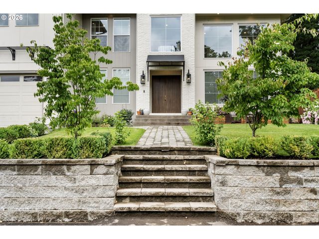 2808 Ne 58TH St, Vancouver, WA 98663
