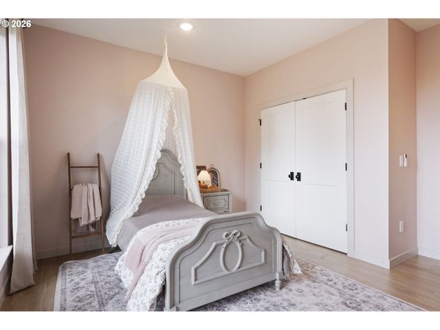 2808 Ne 58TH St, Vancouver, WA 98663
