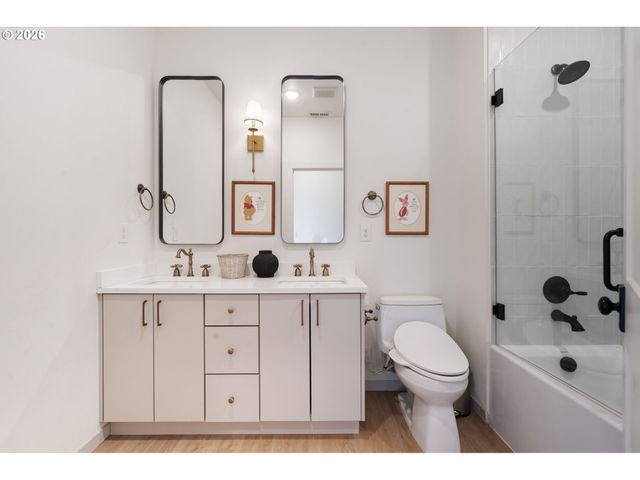 2808 Ne 58TH St, Vancouver, WA 98663