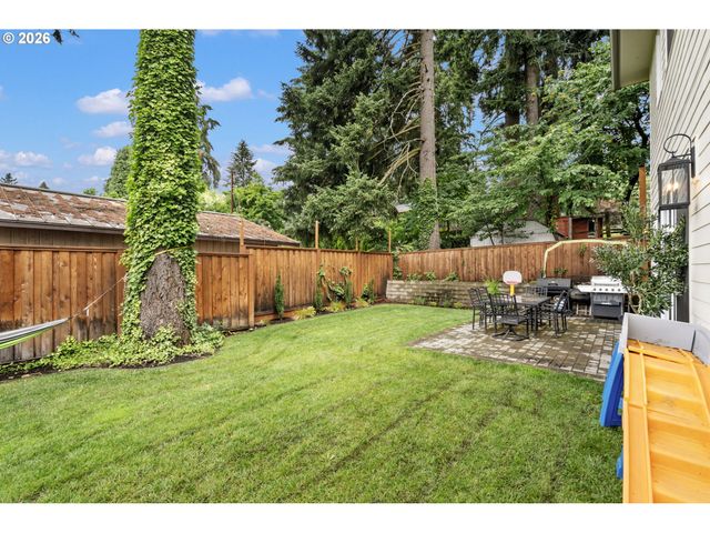 2808 Ne 58TH St, Vancouver, WA 98663