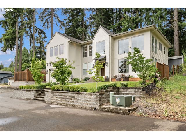2808 Ne 58TH St, Vancouver, WA 98663