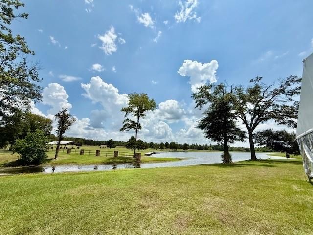 10769 Ruger Rd, Willis, TX 77378