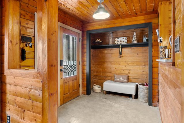 301 Green Acres DR, Wimberley, TX 78676