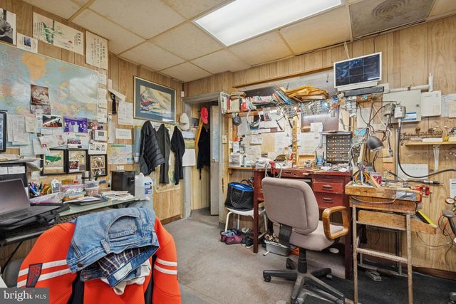 4029, 4031, 4033 LANCASTER AVE, Philadelphia, PA 19104