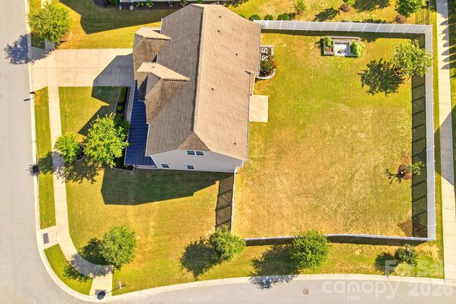 2017 Topaz Plaza, Davidson, NC 28036