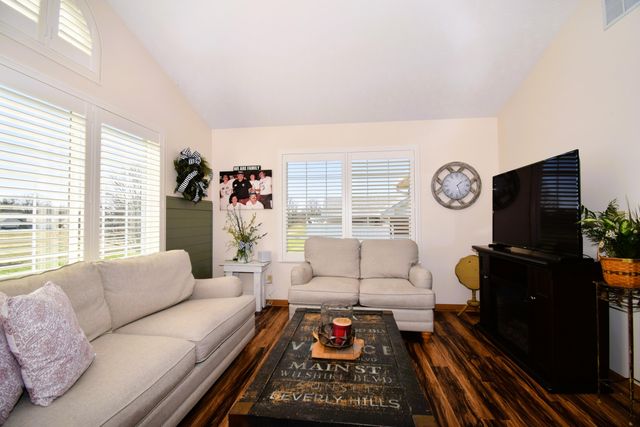 1811 Saint Andrews Court 1811 Saint Andrews Court, Springfield, OH 45502