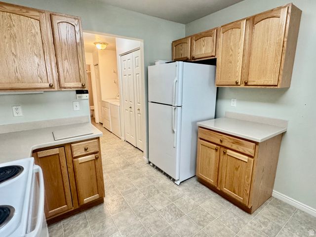 2104 W JORDAN VILLA DR, West Jordan, UT 84088