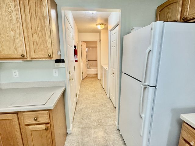 2104 W JORDAN VILLA DR, West Jordan, UT 84088