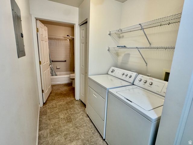 2104 W JORDAN VILLA DR, West Jordan, UT 84088