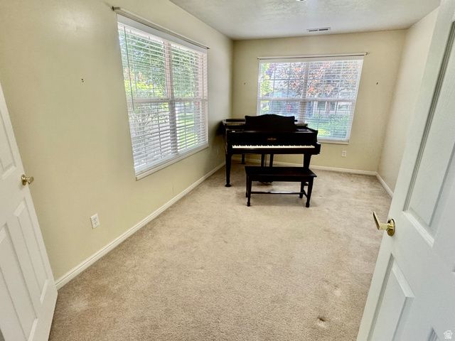 2104 W JORDAN VILLA DR, West Jordan, UT 84088