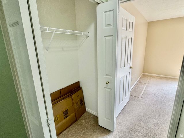 2104 W JORDAN VILLA DR, West Jordan, UT 84088