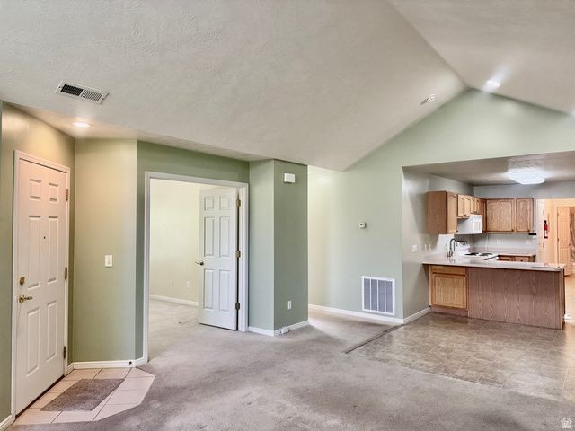 2104 W JORDAN VILLA DR, West Jordan, UT 84088