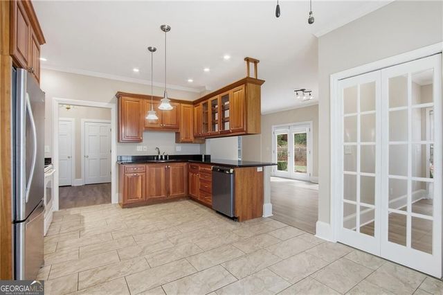 1983 Wellesley Trace, Dunwoody, GA 30338