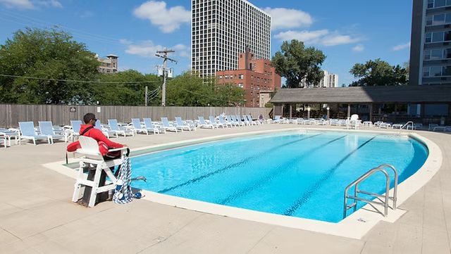 4250 N MARINE Drive 922, Chicago, IL 60613