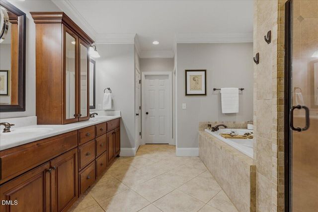 7208 Liserin Woods Lane, Fuquay Varina, NC 27526