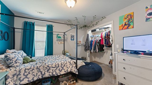 2424 Sarah Jane Lane, Fayetteville, AR 72701