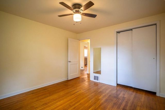 6515 SANTA FE Drive, Overland Park, KS 66202