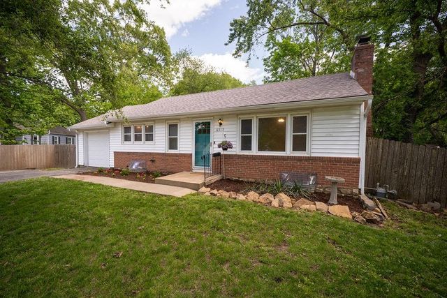 6515 SANTA FE Drive, Overland Park, KS 66202