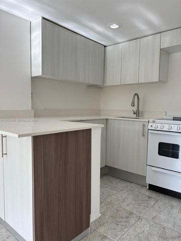 4265 NW South Tamiami Canal Dr 1-213, Miami, FL 33126