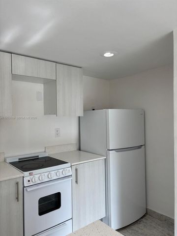 4265 NW South Tamiami Canal Dr 1-213, Miami, FL 33126