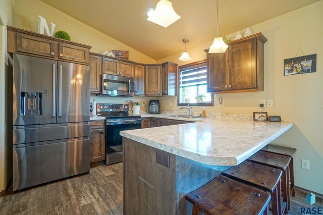 3504 E Chatham St Street, Sioux Falls, SD 57108