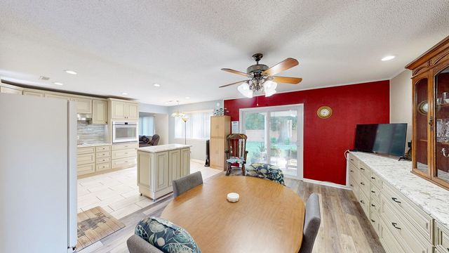 1102 Northfield Circle, Dothan, AL 36303