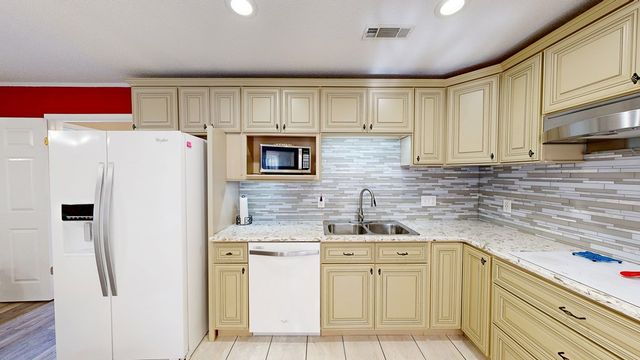 1102 Northfield Circle, Dothan, AL 36303