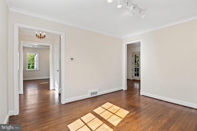 4849 RODMAN ST NW, Washington, DC 20016