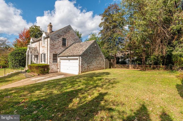 4849 RODMAN ST NW, Washington, DC 20016