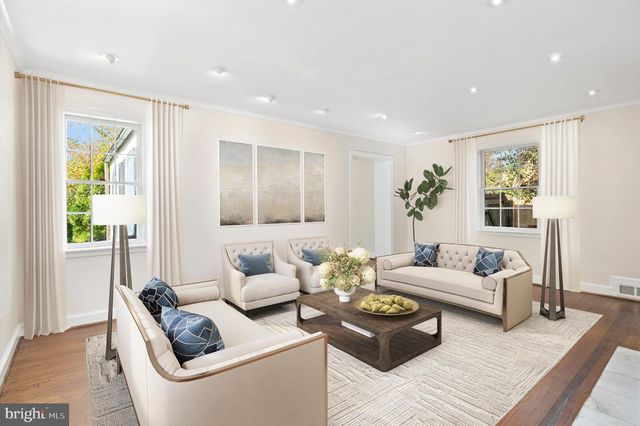 4849 RODMAN ST NW, Washington, DC 20016