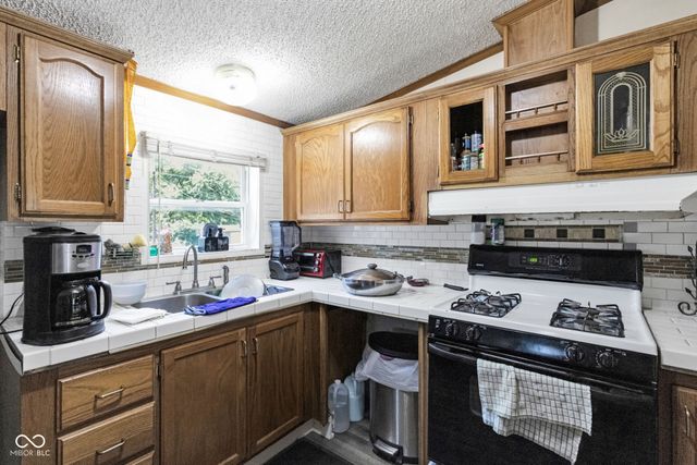 3320 S Lockburn Street, Indianapolis, IN 46221