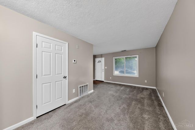 6431 Betts Avenue, Springfield Twp., OH 45224