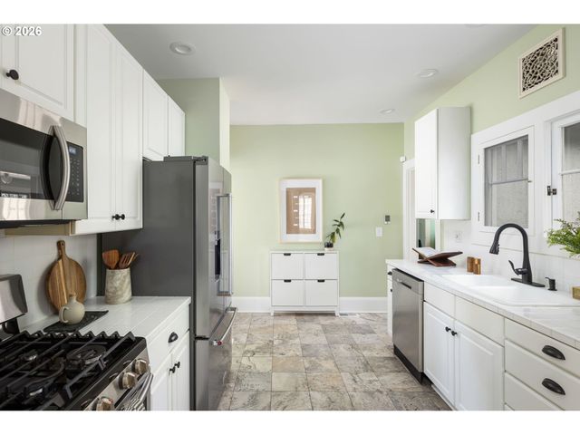 7209 Se 30TH Ave, Portland, OR 97202