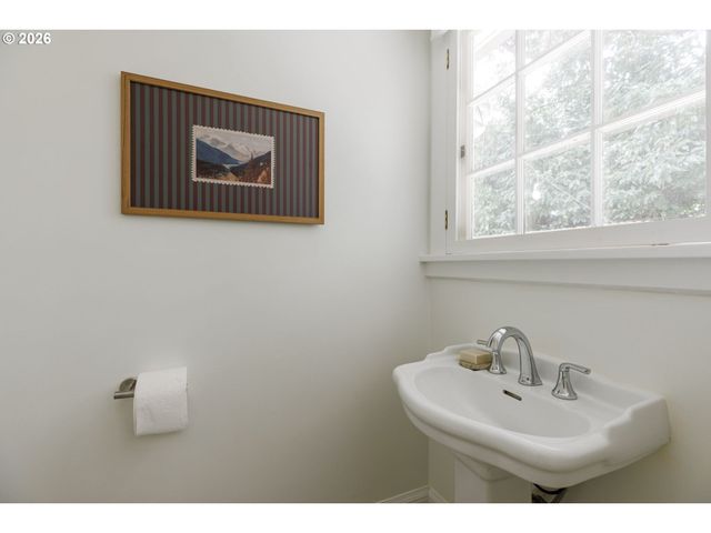 7209 Se 30TH Ave, Portland, OR 97202