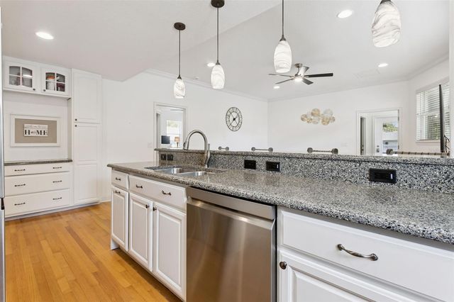 309 NIBLICK WAY, Orlando, FL 32804