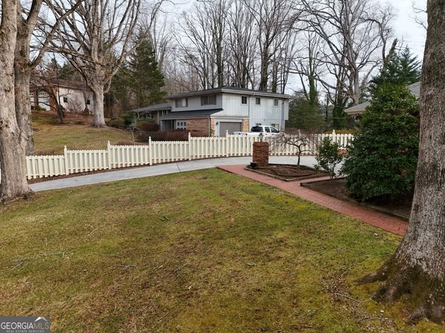 52 Starling Hill Lane, Clayton, GA 30525