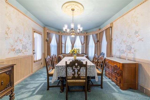 29863 East River Road, Grosse Ile, MI 48138