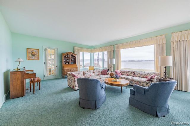 29863 East River Road, Grosse Ile, MI 48138