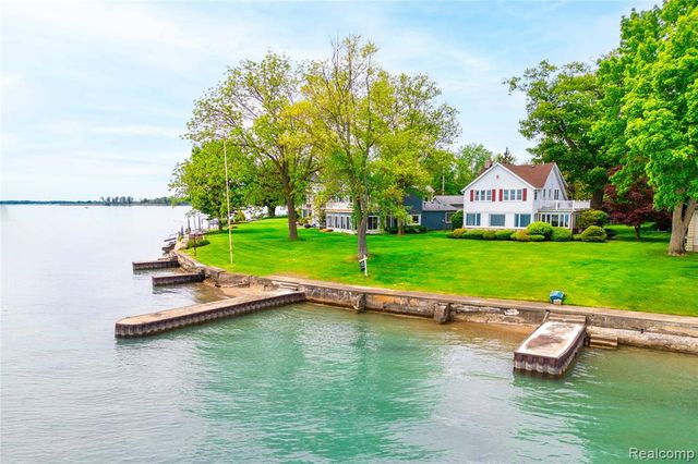 29863 East River Road, Grosse Ile, MI 48138