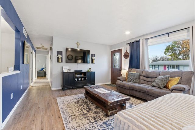 2610 HIGHLAND DR, Columbia, MO 65203