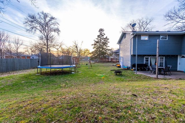 2610 HIGHLAND DR, Columbia, MO 65203