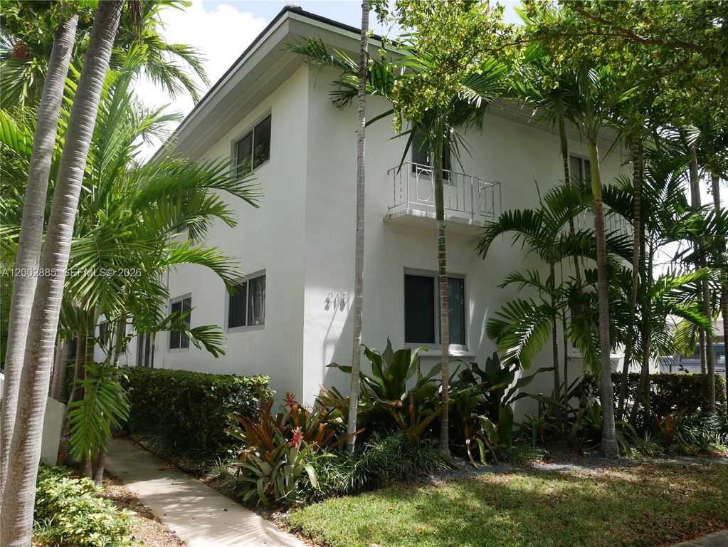 215 Antilla Ave 3, Coral Gables, FL 33134