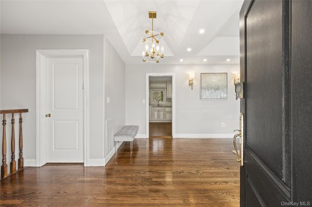 5 Lynne Court, Suffern, NY 10901