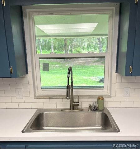1801 E Evelyn Street, Hernando, FL 34442