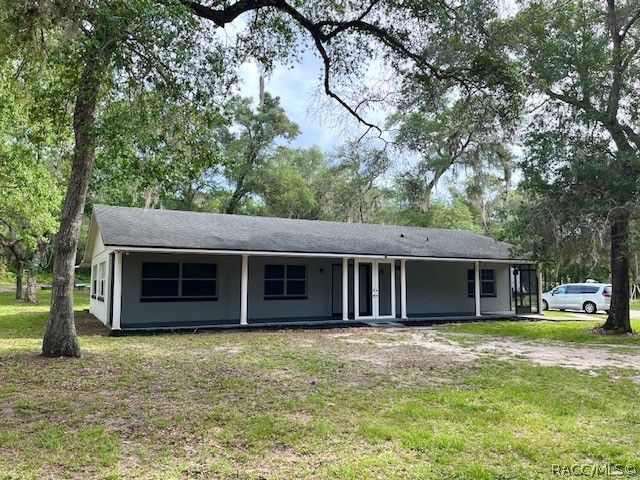 1801 E Evelyn Street, Hernando, FL 34442
