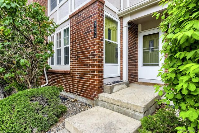 9709 W Chatfield Avenue E, Littleton, CO 80128