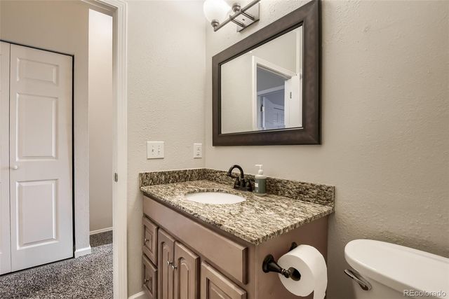 9709 W Chatfield Avenue E, Littleton, CO 80128