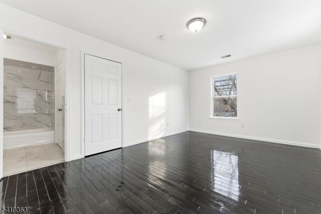 459 S 17Th St, Newark City, NJ 07103