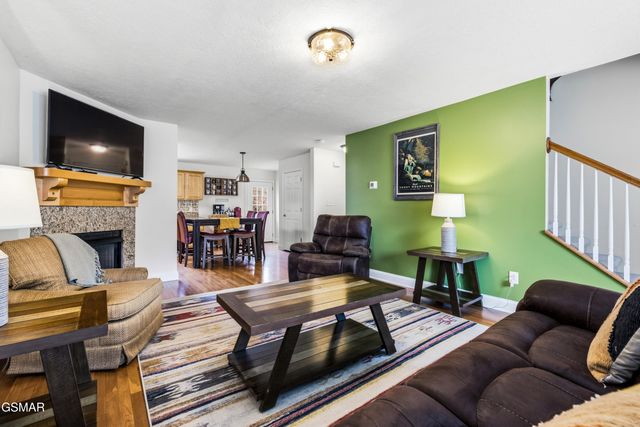 2655 High Valley Drive, Pigeon Forge, TN 37863